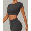 Бесшовный женский фитнес комплект Crop T-shirt + Leggings model 142